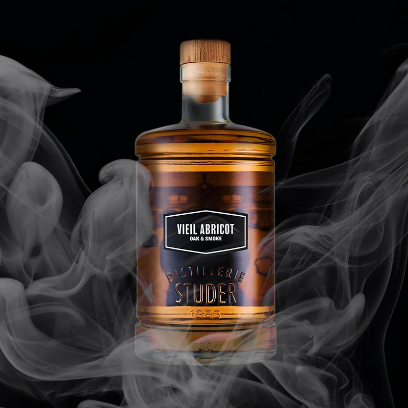 Studer_Vieil_Abricot_OakSmoke_Brandy_productShot Studer Vieil Abricot Oak & Smoke